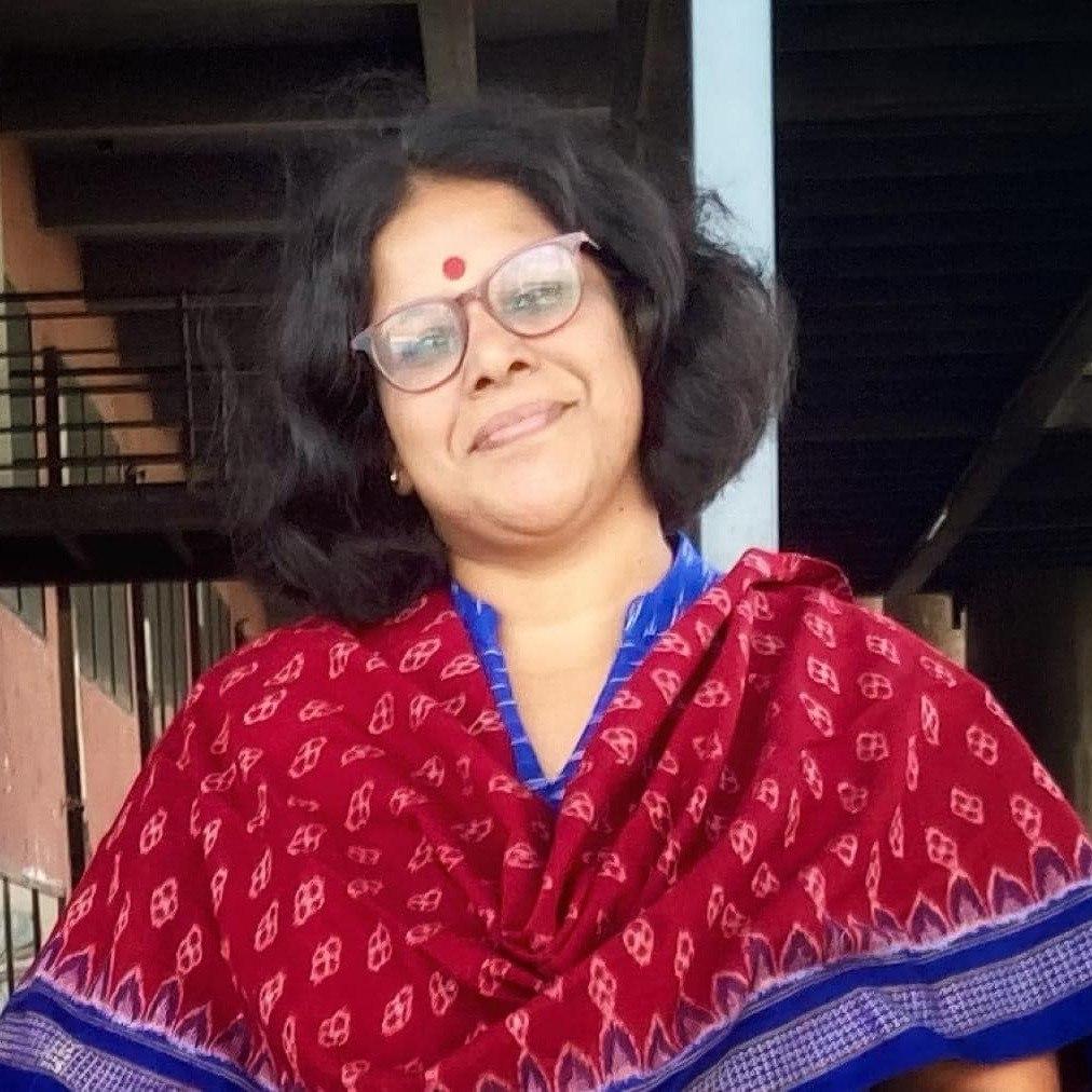 സുധ മേനോന്‍