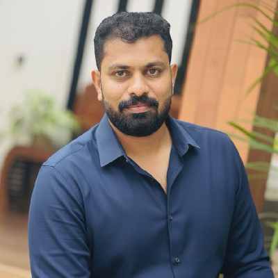 അന്‍വര്‍ കാരക്കാടന്‍