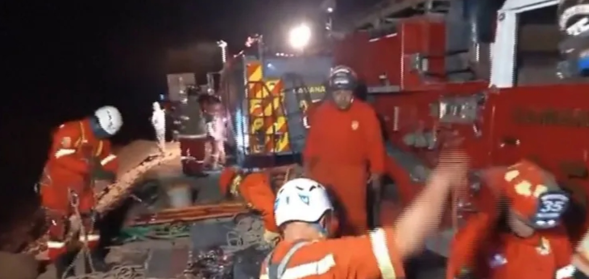 പെറുവില് ബസും ട്രക്കും കൂട്ടിയിടിച്ചു; 37 പേര്ക്ക് ദാരുണാന്ത്യം, 24 പേര്ക്ക് പരിക്ക്