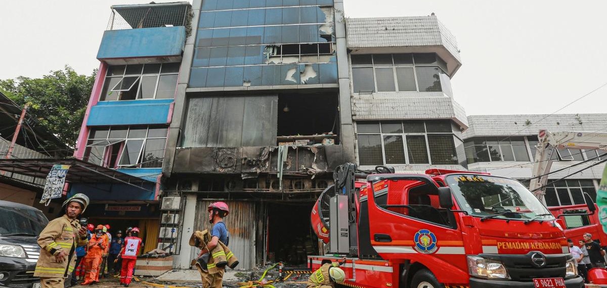 ഇന്തോനേഷ്യയിൽ ഏഴുനില കെട്ടിടത്തിൽ വൻ തീപിടിത്തം; 22 പേർ മരിച്ചതായി റിപ്പോർട്ട്