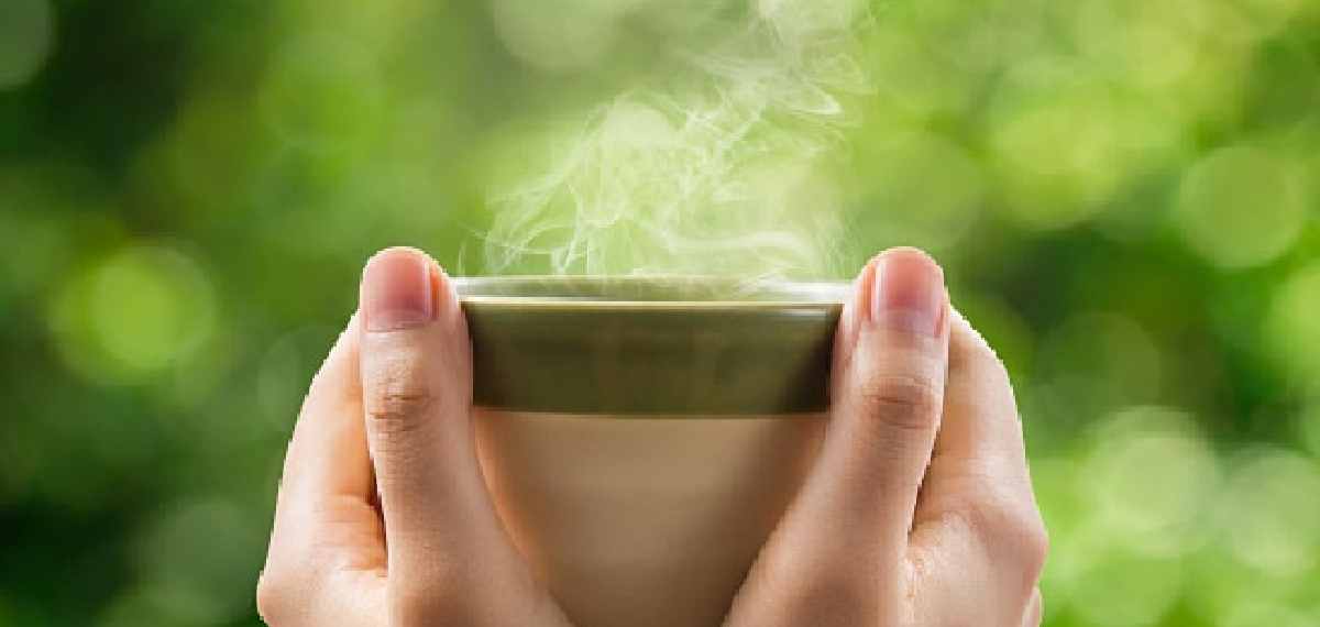 വെറുംവയറ്റിൽ ആദ്യം കുടിക്കുന്നത് ചൂട് വെള്ളമാണോ? മൈഗ്രേൻ പമ്പകടക്കും!