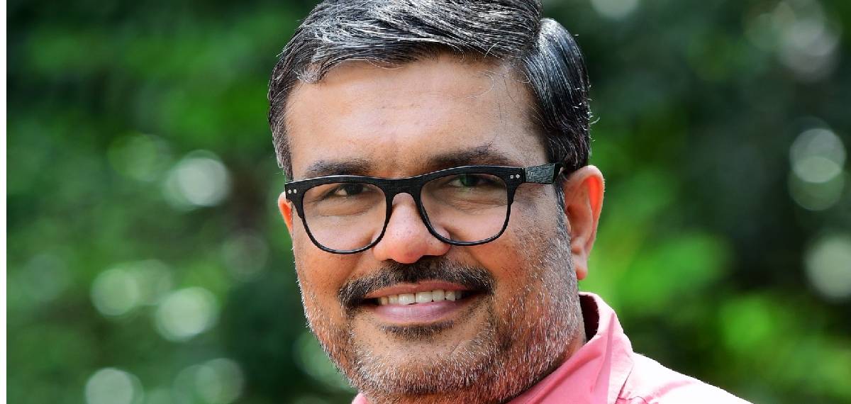 'ചര്‍ച്ചയില്‍ തോറ്റതില്‍ നടുത്തളത്തില്‍' എന്നതാണ് പ്രതിപക്ഷ സമീപനം'; പ്രതിപക്ഷ പ്രതിഷേധത്തിൽ എം ബി രാജേഷ്