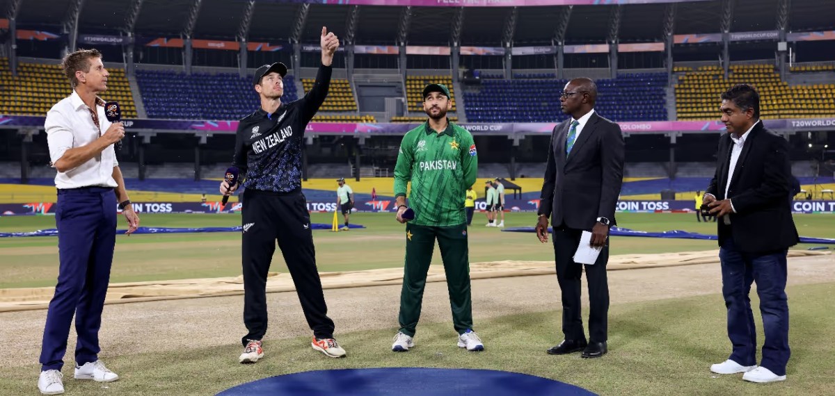 ഒരു പന്തുപോലും എറിഞ്ഞില്ല!; കനത്ത മഴയിൽ ന്യൂസിലാൻഡ്-പാകിസ്താൻ സൂപ്പർ 8 പോരാട്ടം ഉപേക്ഷിച്ചു