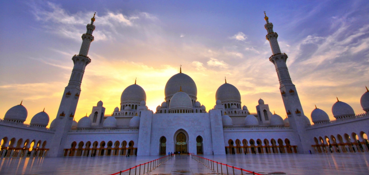 യുഎഇയിൽ ചെറിയ പെരുന്നാൾ അവധി പ്രഖ്യാപിച്ചു; നാട്ടിലേക്ക് പോകാനുള്ള ഒരുക്കത്തിൽ പ്രവാസികൾ