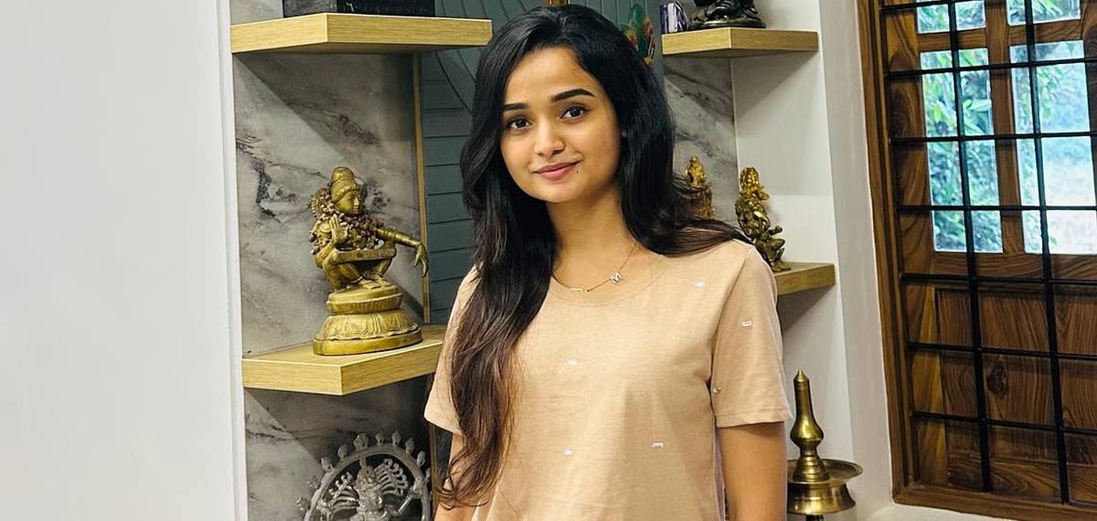 ഒരു പാർട്ടിയേയും പിന്തുണക്കുകയോ എതിർക്കുകയോ ചെയ്തിട്ടില്ല, ഇഷ്ടമുള്ളവർ എല്ലാ പാർട്ടികളിലുമുണ്ട്; മീനാക്ഷി