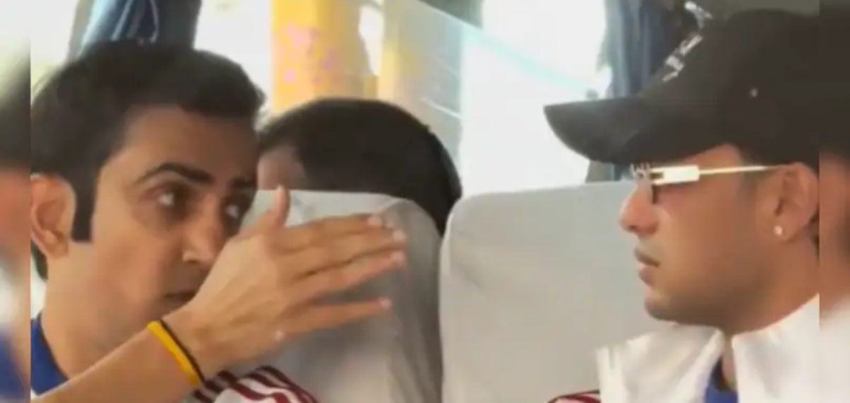 ടീം ബസിലും അഭിഷേകിന് ഗംഭീറിൻ്റെ വക ക്ലാസ്! വീഡിയോ പുറത്ത്