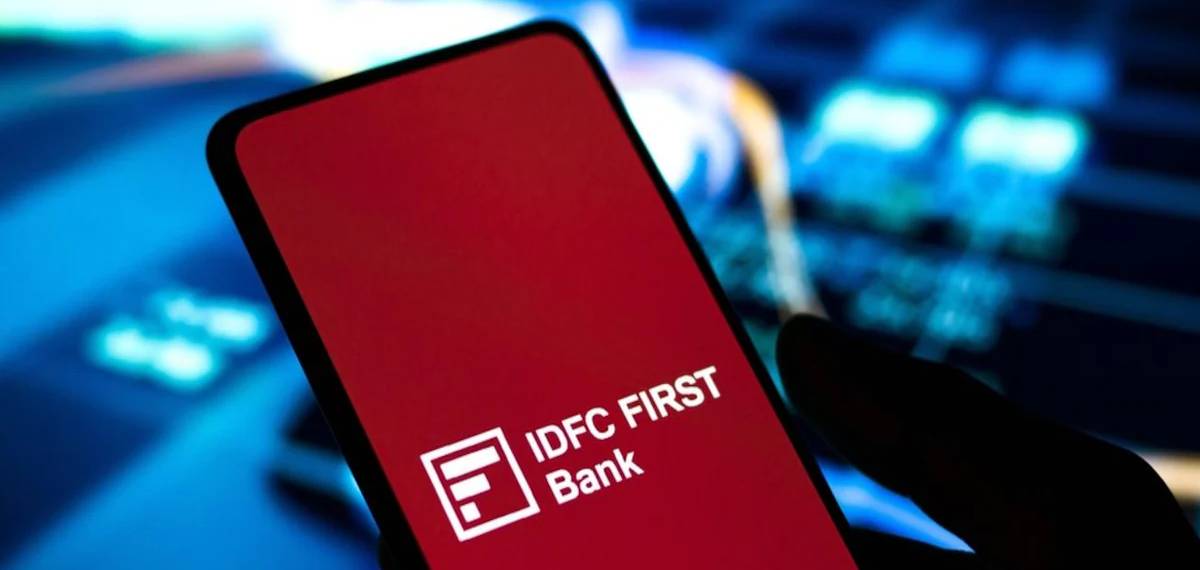 ഐ ഡി എഫ് സി ഫസ്റ്റ് ബാങ്കിലെ തകർച്ച, നിങ്ങളുടെ മ്യൂച്വൽ ഫണ്ടിനെ ബാധിക്കുമോ?