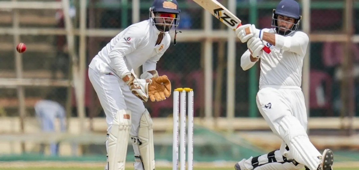 രഞ്ജിട്രോഫി ഫൈനൽ; രണ്ടാം ദിനവും ജമ്മു കശ്മീർ ശക്തമായ നിലയിൽ; കർണാടകയ്ക്ക് മുന്നിൽ ഹിമാലയൻ ടോട്ടൽ