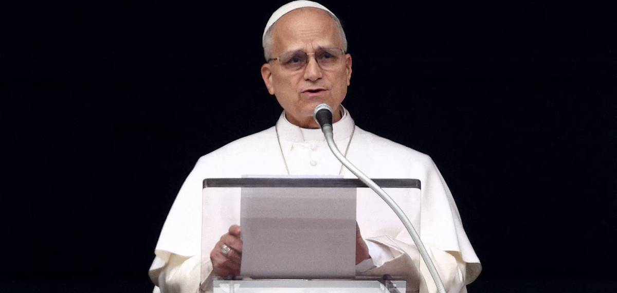 ആയുധങ്ങൾ നിശബ്ദമാകട്ടെ,ബോംബിന്റെ ഗർജ്ജനം നിലയ്ക്കട്ടെ;പശ്ചിമേഷ്യൻ സംഘർഷം അവസാനിപ്പിക്കാൻ ആഹ്വാനവുമായി മാർപാപ്പ