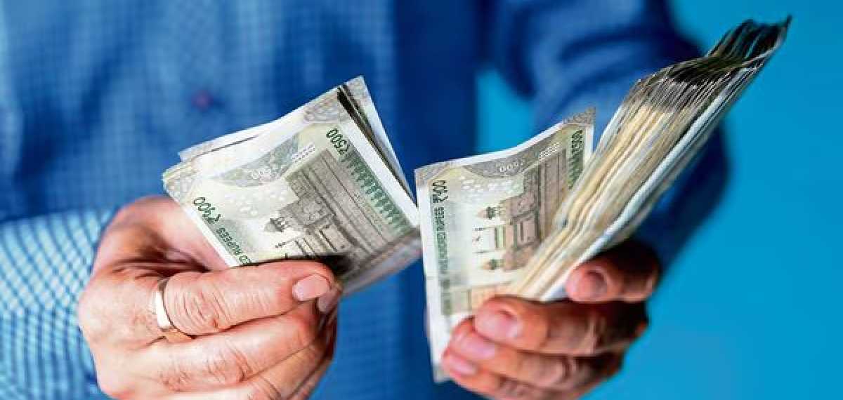 പലിശ നല്‍കി മയക്കുന്ന പദ്ധതി; 2 ലക്ഷത്തിന് പലിശ മാത്രം 90,000 രൂപ; 5 ലക്ഷത്തിന് 2,24,974