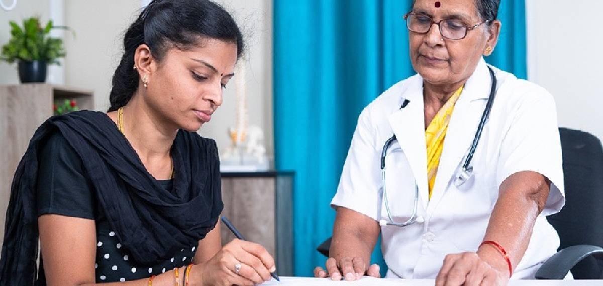 460 രൂപ പ്രീമിയം അടച്ചാല് 9 തരം റിസ്കുകള്ക്ക് പരിരക്ഷ, സ്ത്രീകള്ക്ക് വേണം ഈ ഇന്ഷുറന്സ്