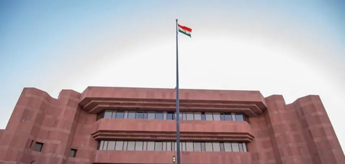 പശ്ചിമേഷ്യൻ സാഹചര്യം; സൗദി അറേബ്യയിലേക്ക് യാത്ര ചെയ്യുന്നവര്‍ക്ക് നിർദ്ദേശങ്ങളുമായി കുവൈറ്റ് ഇന്ത്യൻ എംബസി