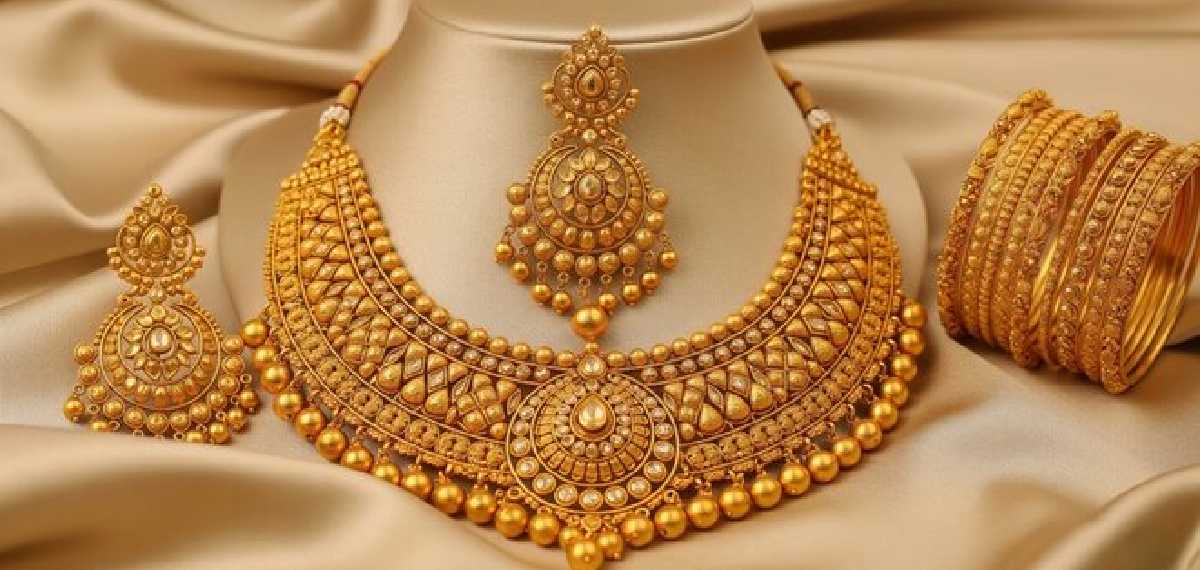 സ്വര്‍ണവിലയില്‍ ഇതുവരെയില്ലാത്ത മാറ്റങ്ങള്‍; വിലക്കുറവില്‍ ഇന്നും സ്വര്‍ണം വാങ്ങാം