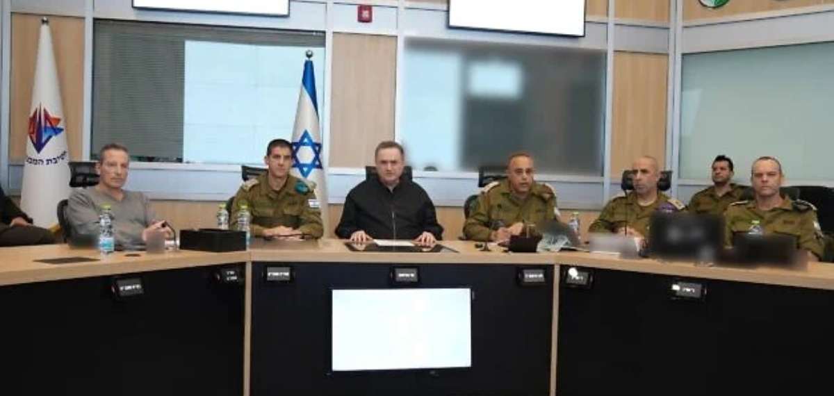 Israel Katz with top officials