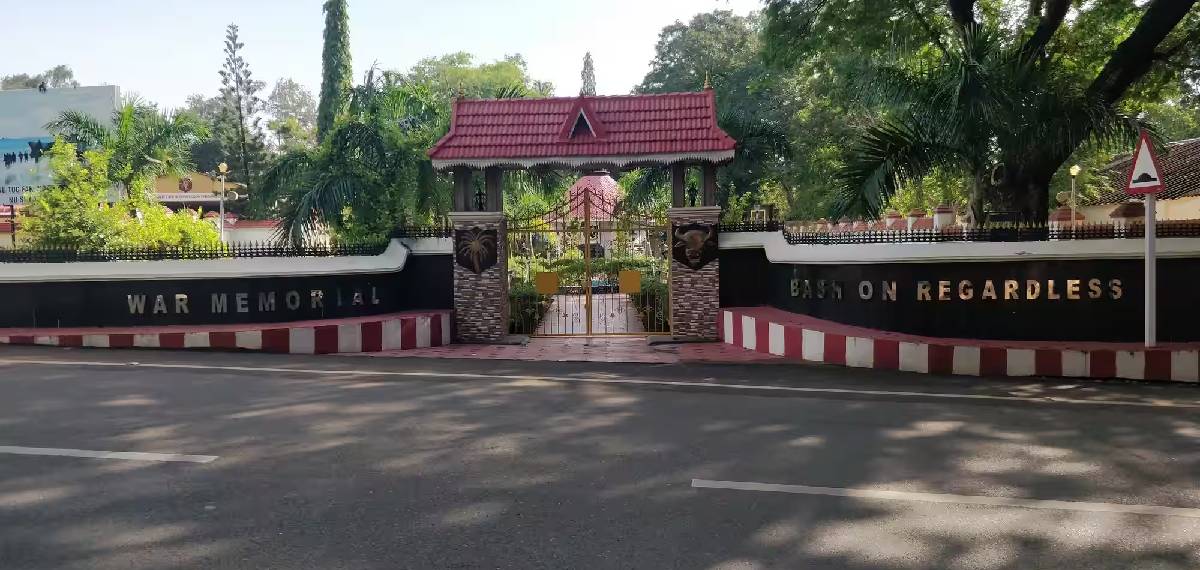 പാങ്ങോട് സൈനിക ക്യാമ്പിലെ  രണ്ട് കോടിയുടെ ആനക്കൊമ്പ് മോഷണം;പിന്നില്‍ ഉന്നത ഉദ്യോഗസ്ഥനും ഭാര്യയുമെന്ന് സൂചന