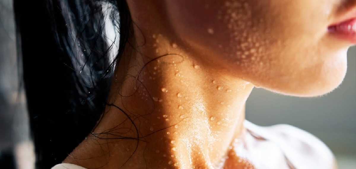 എല്ലാത്തരം വിയര്പ്പും ഒരുപോലെയല്ല; ചിലതൊക്കെ രോഗത്തെക്കുറിച്ച് ശരീരം നല്കുന്ന മുന്നറിയിപ്പുകളാണ്