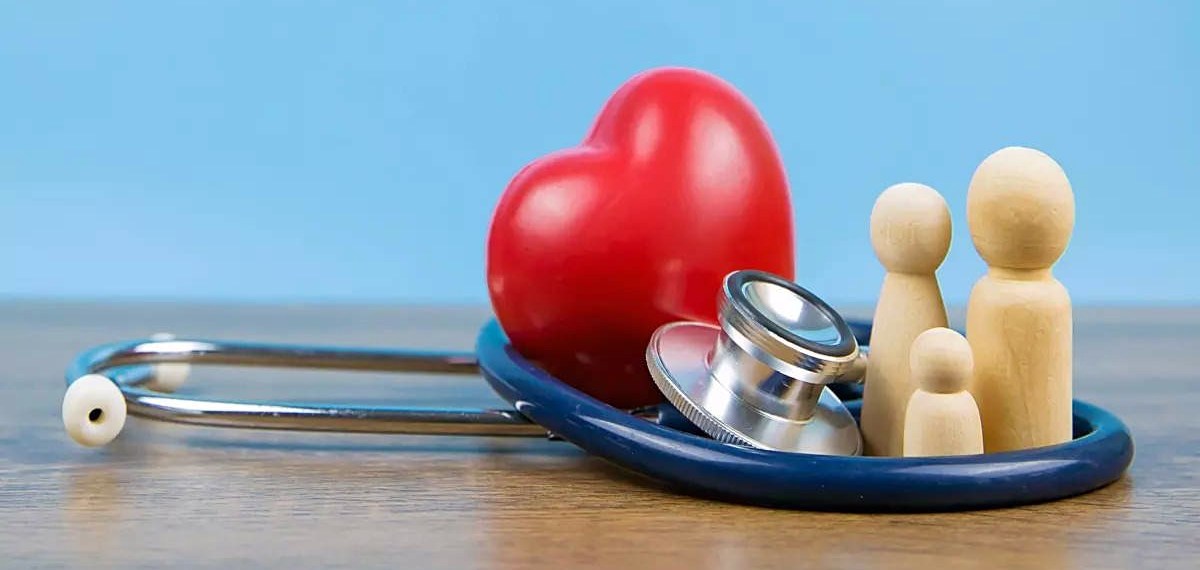 ഹെല്‍ത്ത് ഇൻഷുറൻസ് ഉണ്ടെങ്കിലും ക്ലെയിം കിട്ടാന്‍ നൂലാമാലകള്‍; ഇക്കാര്യങ്ങള്‍ ശ്രദ്ധിക്കാം