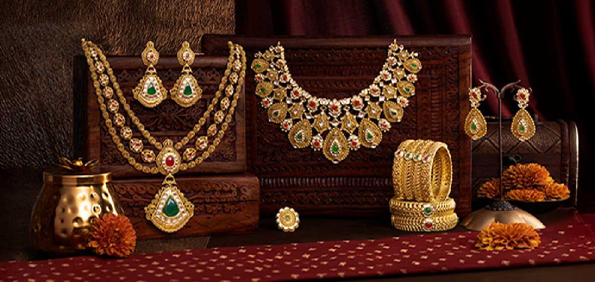 Gold prices increased in kerala March 24