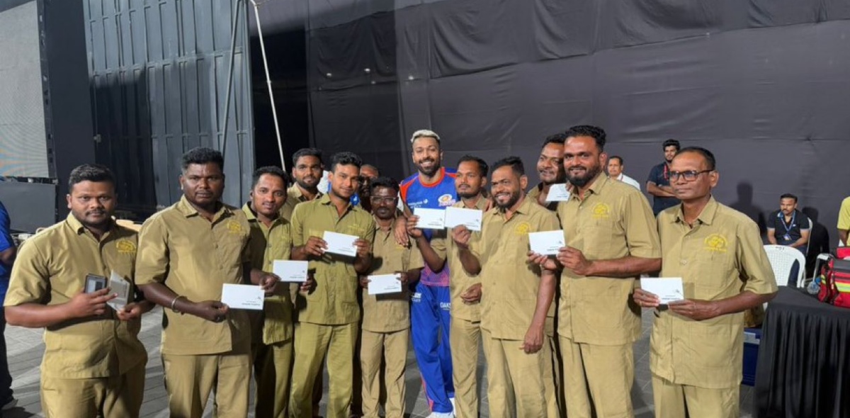 വിവാദങ്ങൾക്ക് സ്ഥാനമില്ല; മനം കവർന്ന് ഹാർദിക് പാണ്ഡ്യ; വാംഖഡെയിലെ ഗ്രൗണ്ട് സ്റ്റാഫുകൾക്ക് 10 ലക്ഷം രൂപ വീതം