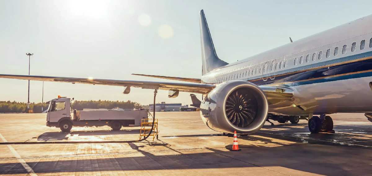 വിമാന ഇന്ധനത്തിന് അധിക നികുതി ഏർപ്പെടുത്തി കേന്ദ്ര സർക്കാർ; ടിക്കറ്റ് നിരക്ക് കൂടിയേക്കും