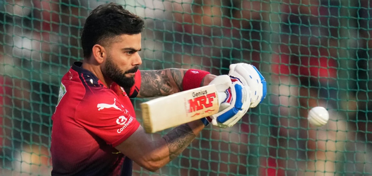 പുതുചരിത്രമെഴുതി കിംഗ് കോഹ്‌ലി; ആദ്യ മത്സരത്തില്‍ കളത്തിലിറങ്ങി നേടിയത് അപൂർവനേട്ടം