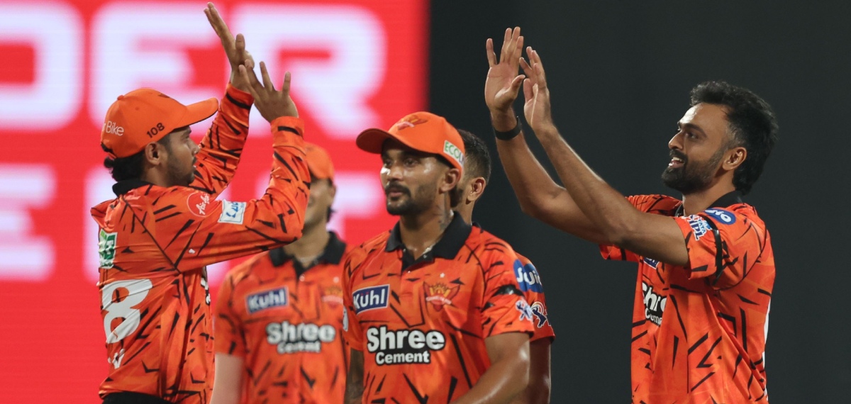 'ഈ ഉഡായിപ്പ് ബോളിങ് ലൈനപ്പും വെച്ച് എത്രകാലം കളിക്കും?'; ഹൈദരാബാദിനെ വിമർശിച്ച് മുന്‍താരം