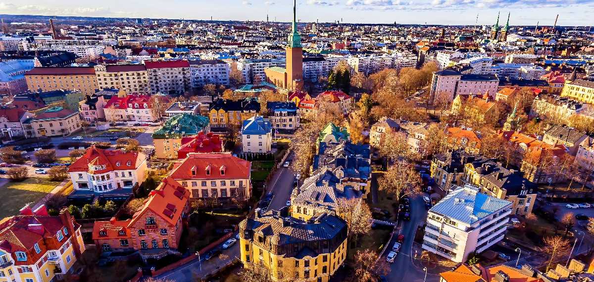 എന്നും എപ്പോഴും സന്തോഷം മാത്രമേയുള്ളൂ ഫിന്‍ലാന്‍ഡില്‍:  എന്തുകൊണ്ടാണെന്ന് അറിയാമോ?