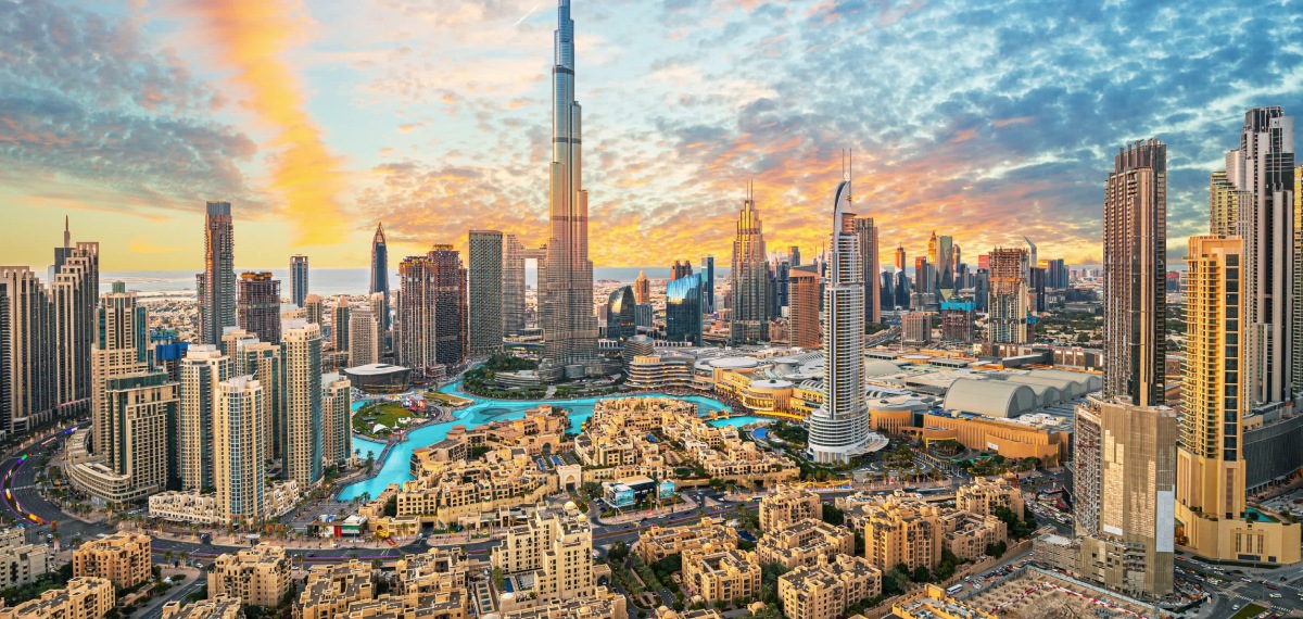 ഹോട്ടലുകള്ക്കും ബിസിനസ് സ്ഥാപനങ്ങള്ക്കും ഫീസ് അടക്കാന് മൂന്ന് മാസം സാവകാശം; പ്രഖ്യാപനവുമായി ദുബായ്