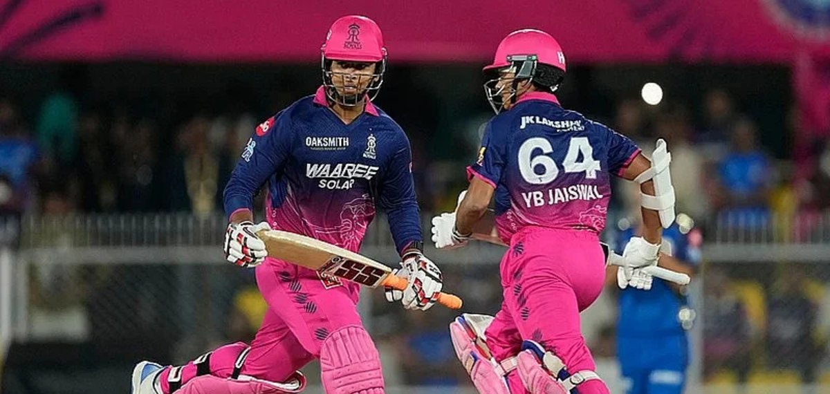 ബും!! മുംബൈ ബൗളർമാരെ പഞ്ഞിക്കിട്ട ആർആർ ബാറ്റിംഗ് കൂട്ടുകെട്ട്