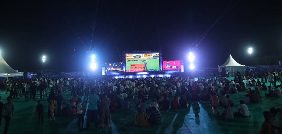 ഐപിഎൽ ആവേശം പുതുപ്പള്ളിയിലേക്ക്; ഫാൻ പാർക്കുകളുടെ രണ്ടാംഘട്ട പട്ടിക പ്രഖ്യാപിച്ച് ബിസിസിഐ