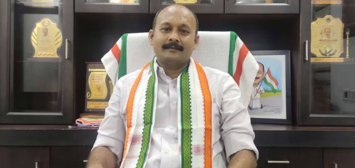 എറണാകുളം ജില്ലയിലെ മുഴുവന് സീറ്റും യുഡിഎഫ് നേടും, അഭിമാനകരമായ വിജയമുണ്ടാകും: മുഹമ്മദ് ഷിയാസ്