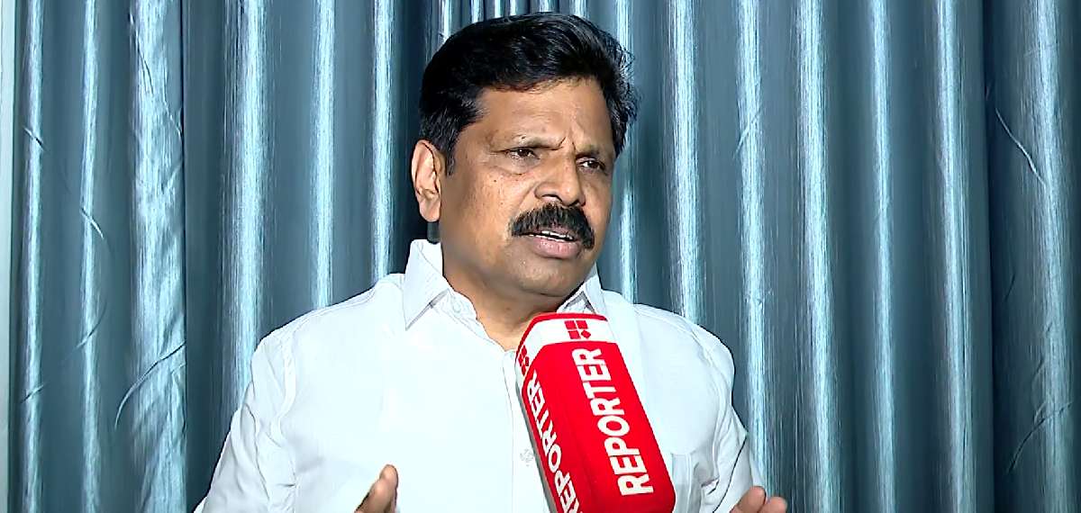 ഇപ്പോൾ മുഖ്യമന്ത്രി ചർച്ചകൾ നടത്തുന്നത് കോൺഗ്രസിന് വോട്ട് ചെയ്തവരുടെ വിശ്വാസത്തിന് എതിരാകും: എ പി അനിൽകുമാർ