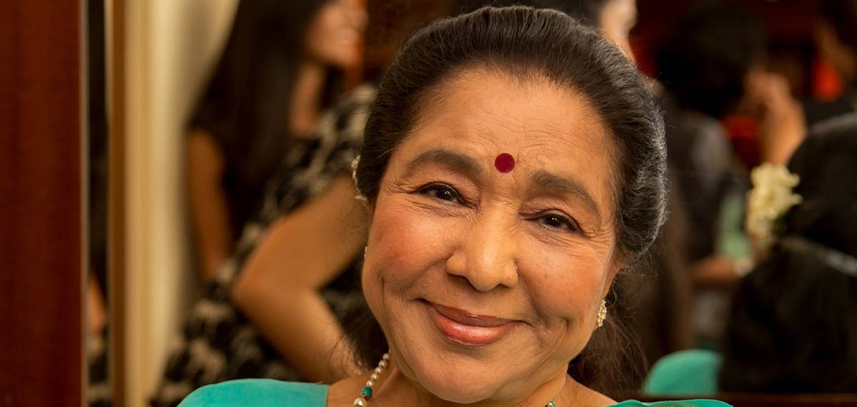 ആശാ ഭോസ്ലെയ്ക്ക് വിട