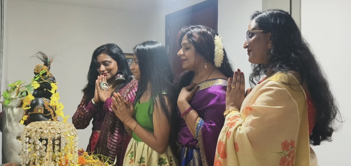 മനസും മിഴിയും നിറച്ച് വിഷു; ആഘോഷപൂര്വം വരവേറ്റ് ഗള്ഫ് മലയാളികള്