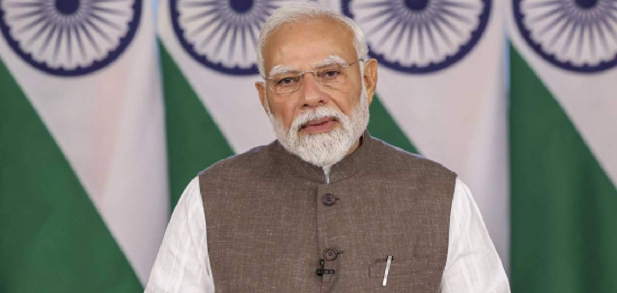 പ്രധാനമന്ത്രി പെരുമാറ്റച്ചട്ടം ലംഘിച്ചു; പരാതിയുമായി അനിൽ അക്കരയും സിപിഐയും