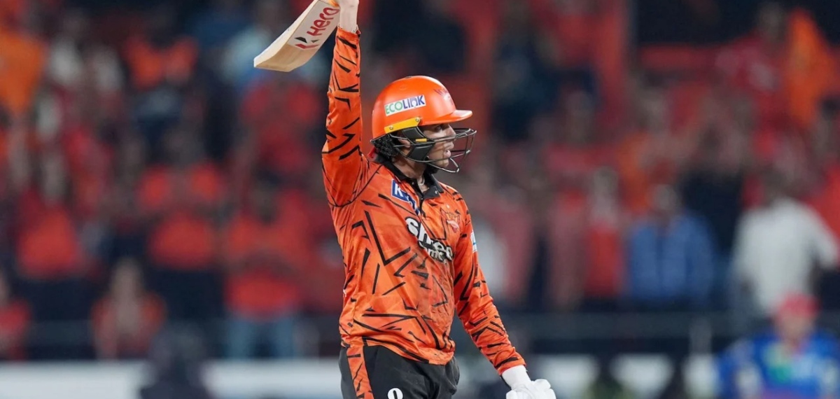 ഹൈദരാബാദിൽ അഭിഷേകം!; ഡൽഹിക്കെതിരെ വെടിക്കെട്ട് സെഞ്ച്വറി