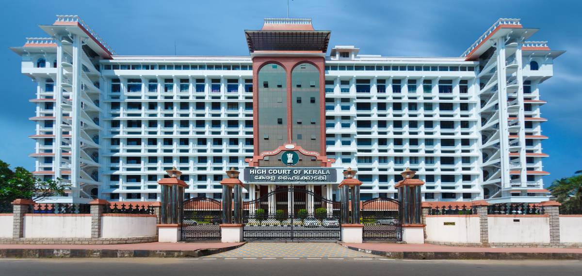 'തമിഴ്‌നാട് തെരഞ്ഞെടുപ്പിൽ ഡ്രൈ ഡേ പ്രഖ്യാപിക്കാൻ എന്തധികാരം?'; സംസ്ഥാന സർക്കാരിൻ്റെ ഉത്തരവിന് സ്റ്റേ