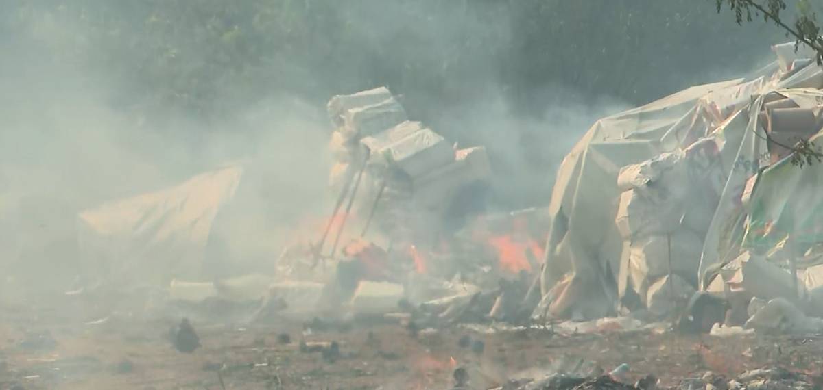 തൃശൂരില്‍ സ്‌ഫോടനമുണ്ടായ വെടിക്കെട്ട് പുരയില്‍ തുടര്‍ച്ചയായി സ്‌ഫോടനം; രക്ഷാപ്രവര്‍ത്തനത്തിന് വെല്ലുവിളി