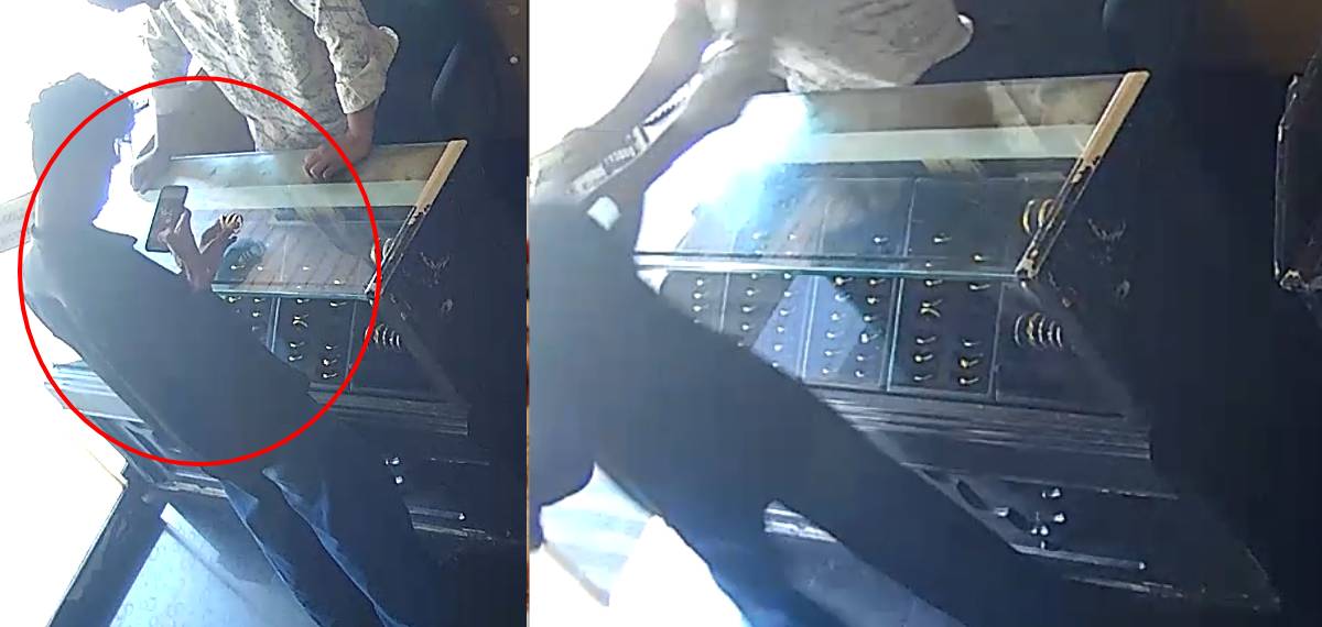 കൊണ്ടോട്ടിയില്‍ സ്വർണം വാങ്ങാനെന്ന വ്യാജേന ജ്വല്ലറിയിലെത്തി മോഷ്ടാവ്; വളകളുമായി ഇറങ്ങിയോടി,CCTV ദൃശ്യം പുറത്ത്