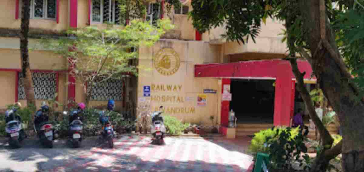 പേട്ട റെയില്‍വേ ആശുപത്രിയിലെ ശുചിമുറിക്കുള്ളില്‍ വെടിയുണ്ടകള്‍; അന്വേഷണം