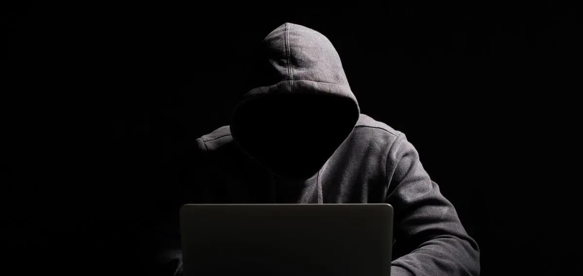 സമൂഹമാധ്യമങ്ങളിൽ ഓൺലൈൻ തട്ടിപ്പുകൾ വർദ്ധിക്കുന്നു; മുന്നറിയിപ്പുമായി അബുദാബി പൊലീസ്