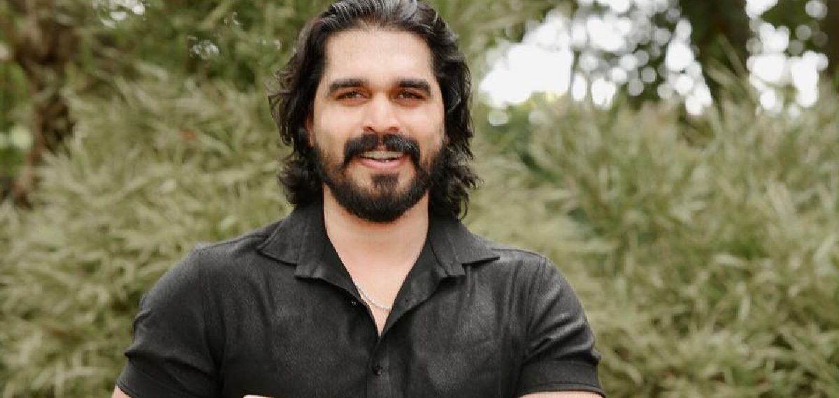 'പ്രണയം നടിച്ച്  65 ലക്ഷം തട്ടി, നഗ്‌നദൃശ്യങ്ങൾ പുറത്തുവിടുമെന്ന് ഭീഷണിപ്പെടുത്തി'; ഷിയാസ് കരീമിനെതിരെ പരാതി