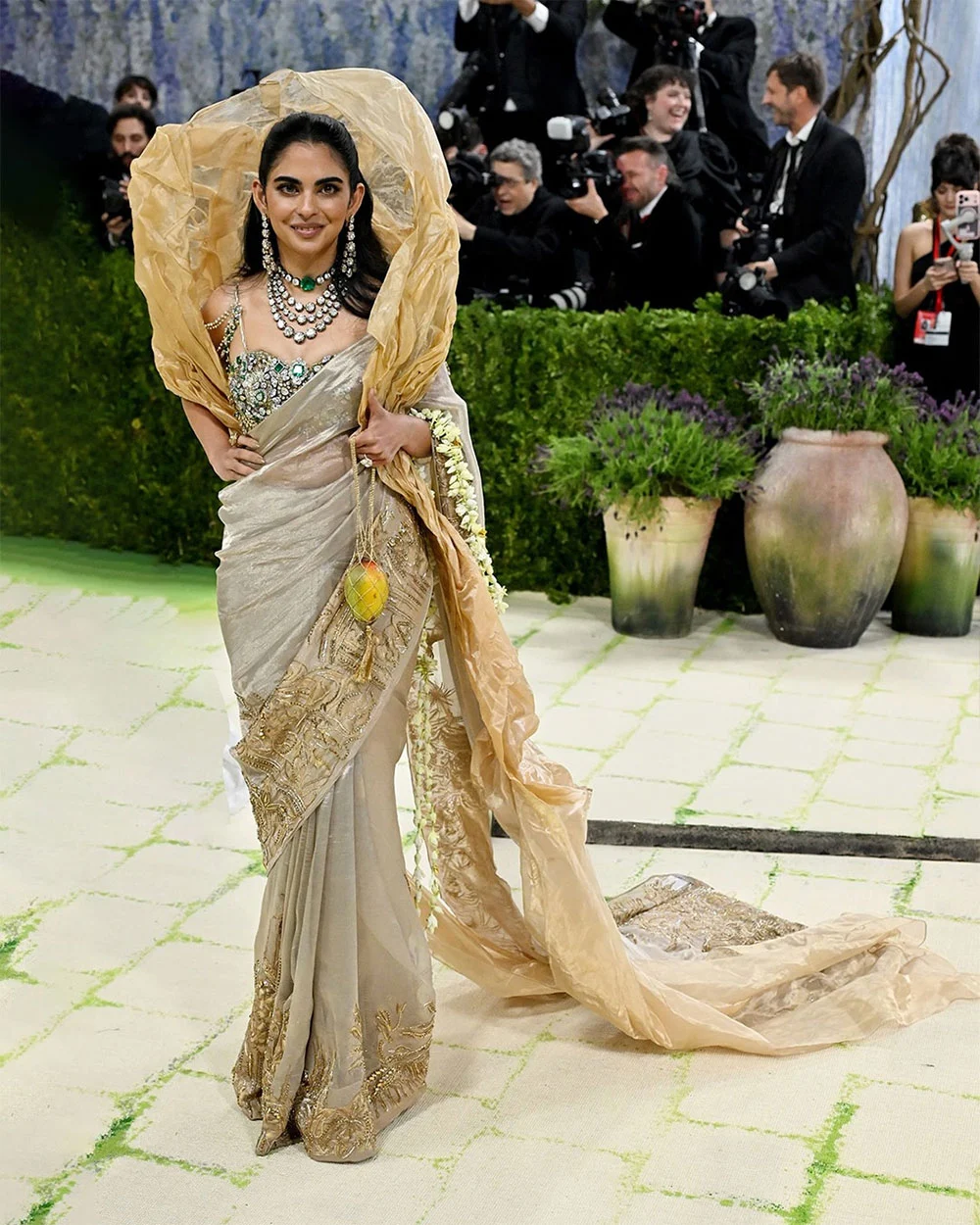 isha ambani met gala 