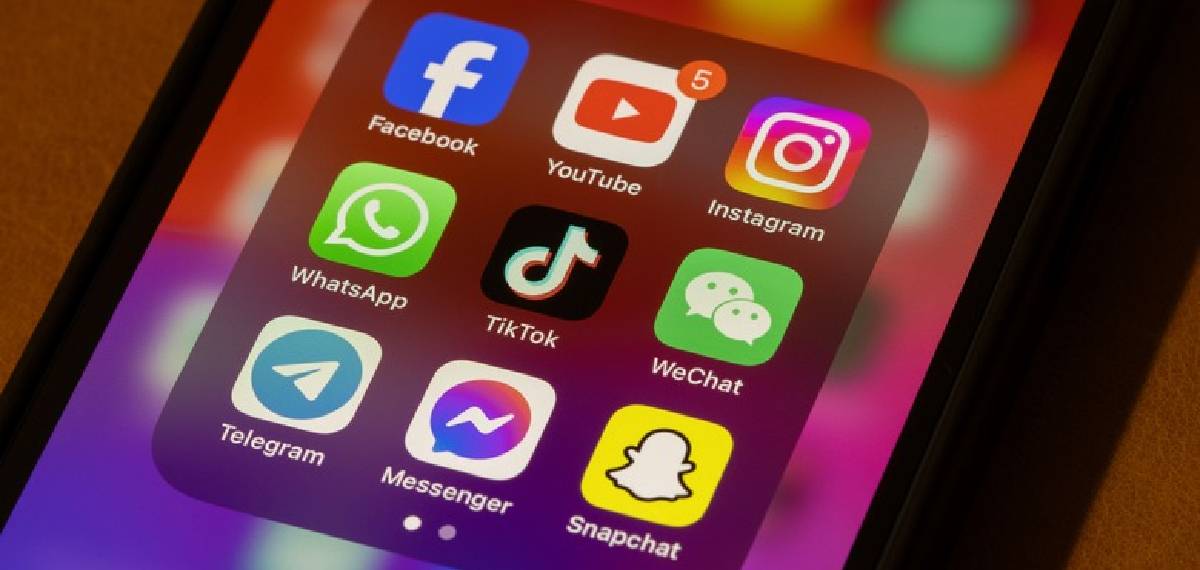  installing apps on your phone