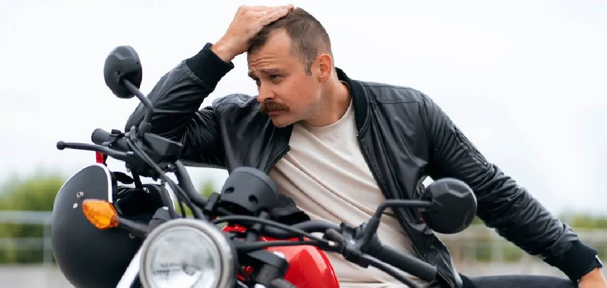 wearing a helmet cause hair loss