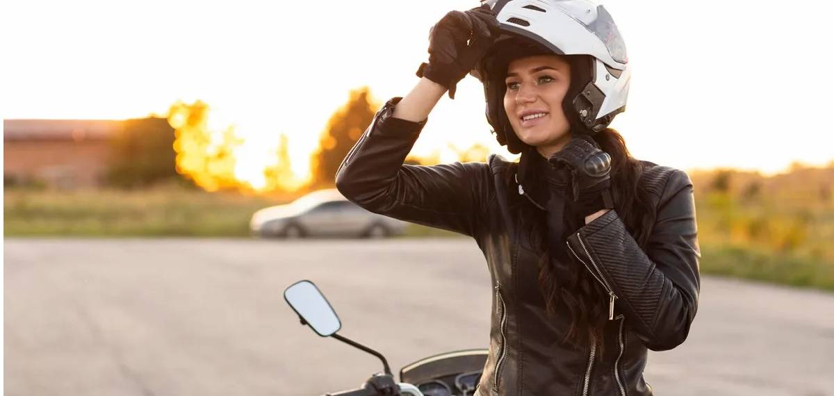 wearing a helmet cause hair loss
