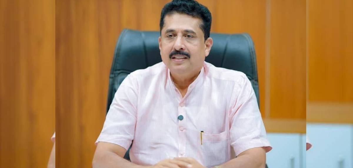 ആര്‍ത്തവ അവധിയില്‍ സ്ത്രീ സമൂഹത്തിന് പരാതിയുണ്ടെങ്കില്‍ പുനഃപരിശോധിക്കും: എന്‍ ഷംസുദ്ദീന്‍