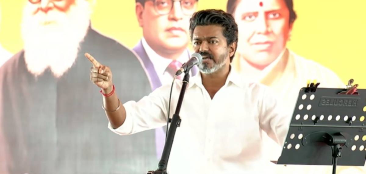 'ഞാന്‍ മുഖ്യമന്ത്രിയല്ല മുഖ്യ സേവകന്‍; ഞാന്‍ മാത്രമാണ് തമിഴ് ജനതയുടെ യഥാര്‍ത്ഥ പ്രതിനിധി': വിജയ്