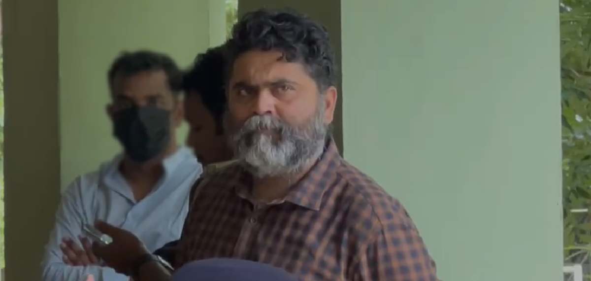 ദളിത് യുവതിയെ പീഡിപ്പിച്ച കേസ്: കോണ്ഗ്രസ് കൗണ്സിലര് പ്രശോഭ് വത്സനെ കസ്റ്റഡിയില് വിട്ട് കോടതി