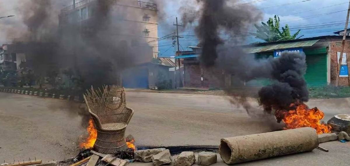 മണിപ്പൂരില്‍ കുക്കി ഗ്രാമത്തില്‍ ആക്രമണം; ദമ്പതികള്‍ ഉള്‍പ്പെടെ മൂന്ന് പേര്‍ കൊല്ലപ്പെട്ടു